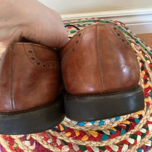 Allen Edmonds rubber soles cognac oxfords shoes - Picture 4 of 7
